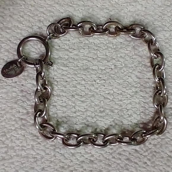 Silvertone Claire's link chain bracelet - Picture 1 of 2